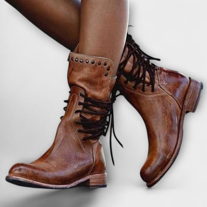 Carmen – Bottes Aruna Tahi