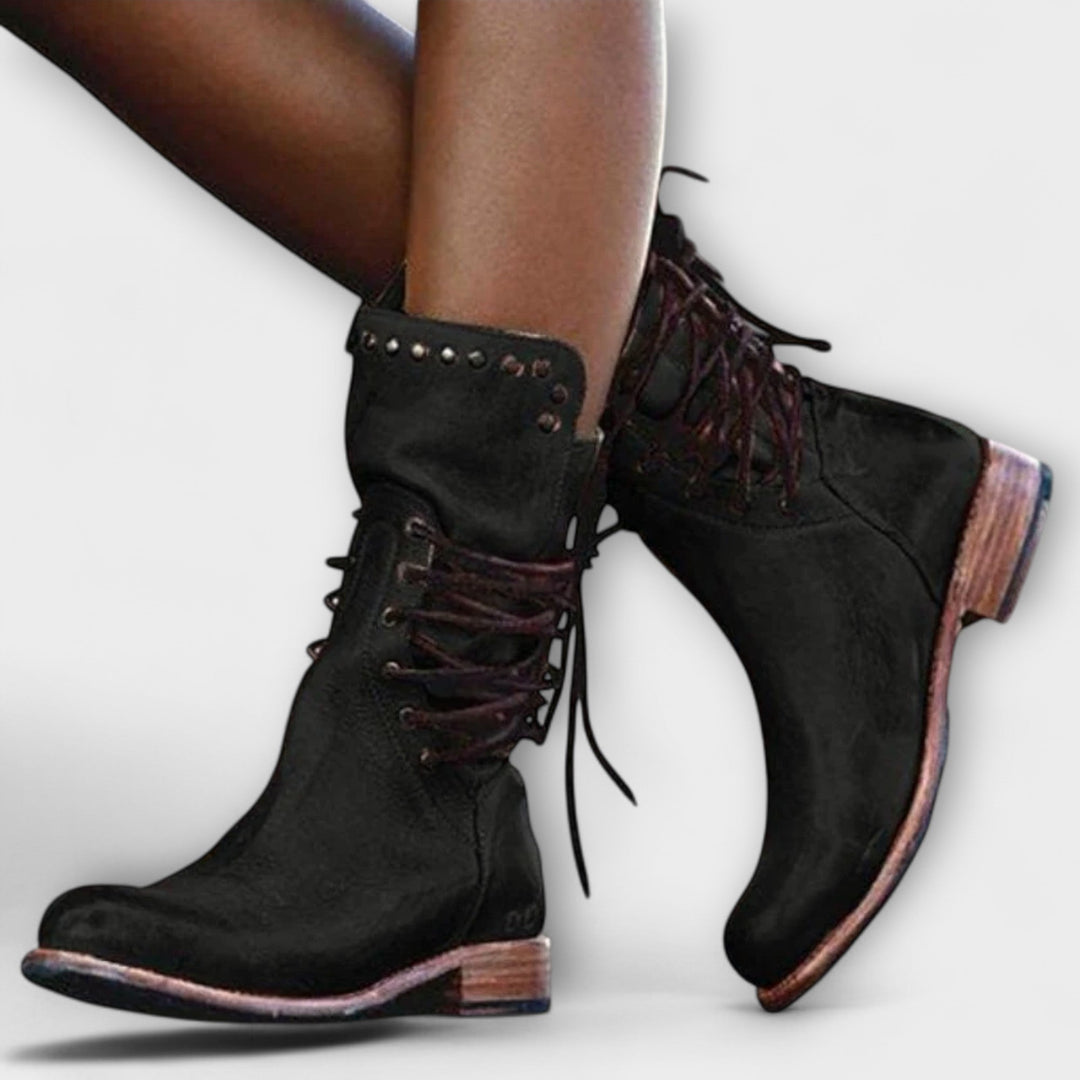 Carmen – Bottes Aruna Tahi