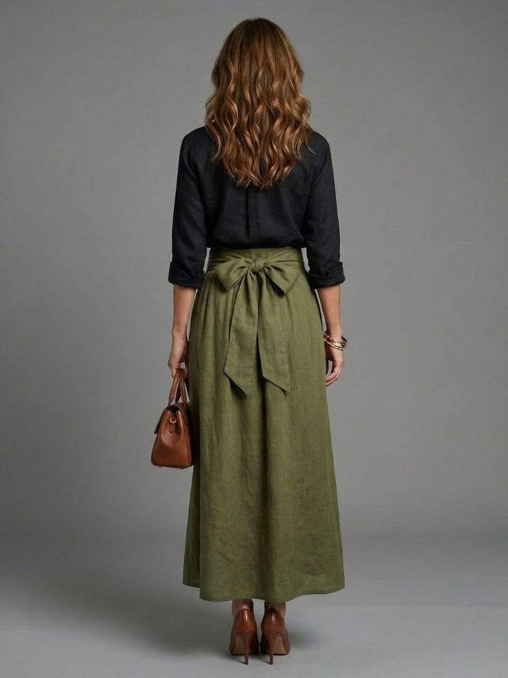 Vera | Twee-delig Set Zwarte Blouse Olijfgroene Midirok