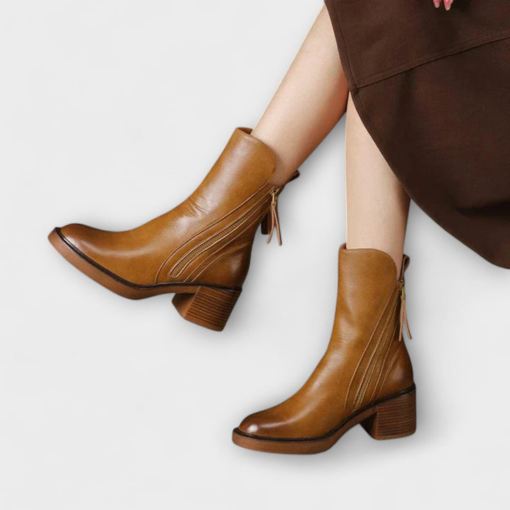 Milana - Bottes en cuir à talon moyen