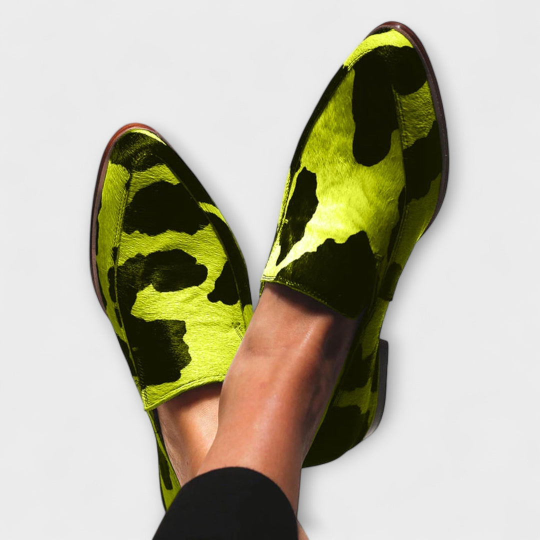 Paloma™ | Vrouwen Mocassins met Koeienprint